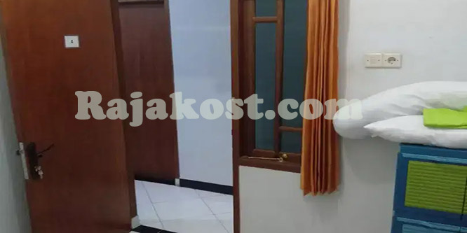 Foto 2 dari kost Kost Khusus Wanita Bunda Yanti Paseban Jakarta Pusat